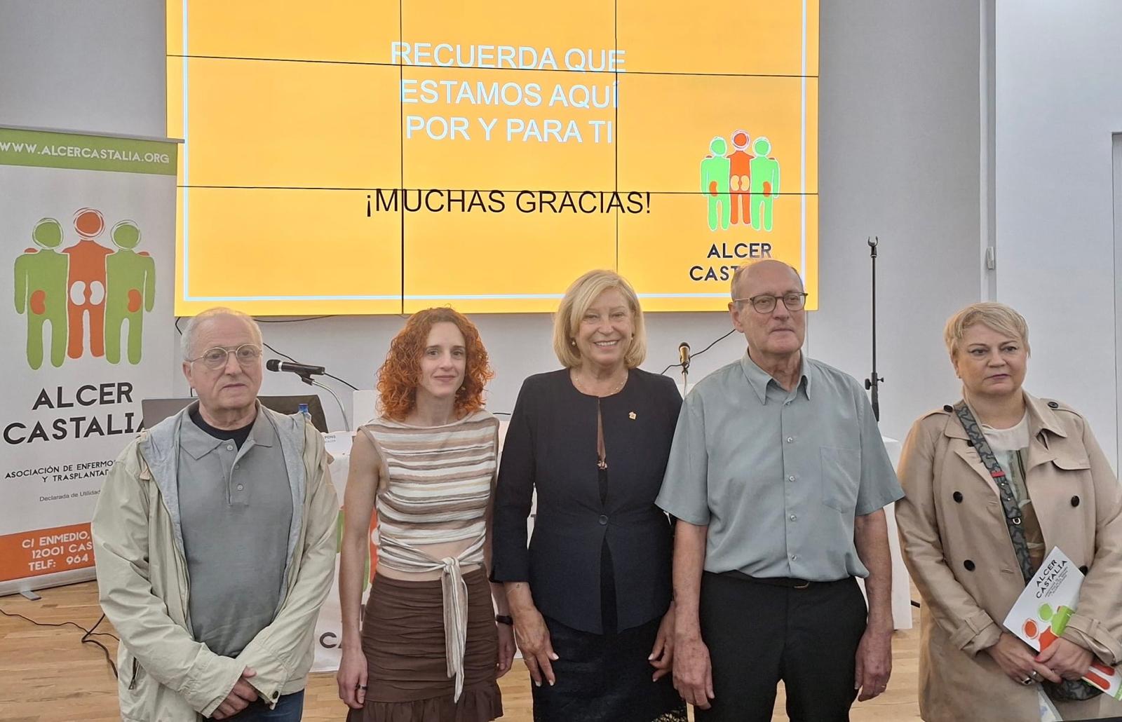 Alcer ofrece una mañana de ocio activo para Gente Mayor en el CEA de Castellón con su “Guateque Saludable”