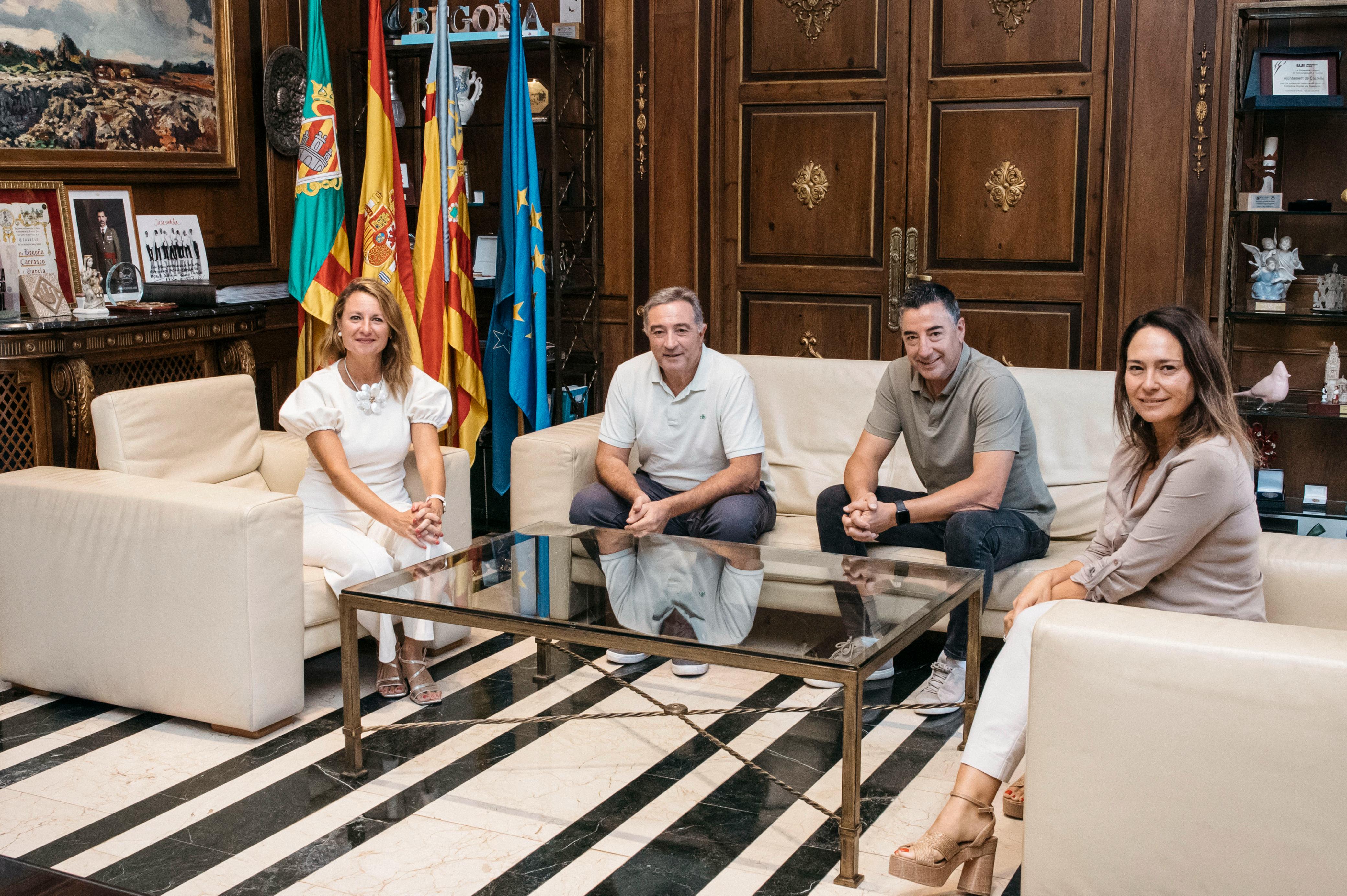 L'Ajuntament i la Federació de Futbol de la Comunitat Valenciana anuncien l'inici de les obres als antics Camps Federatius.