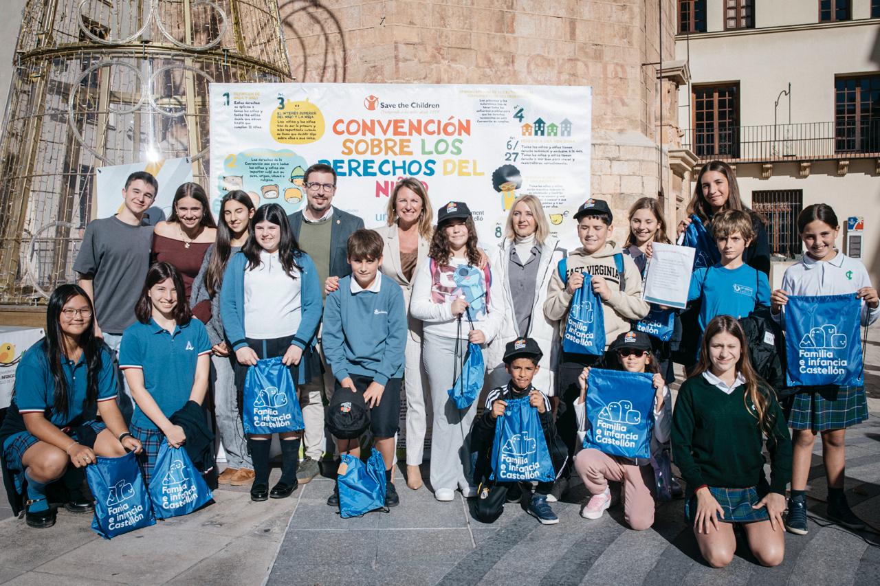 Castelló celebra el Dia dels Drets de la Infància amb la lectura del decàleg plurilingüe en 11 idiomes