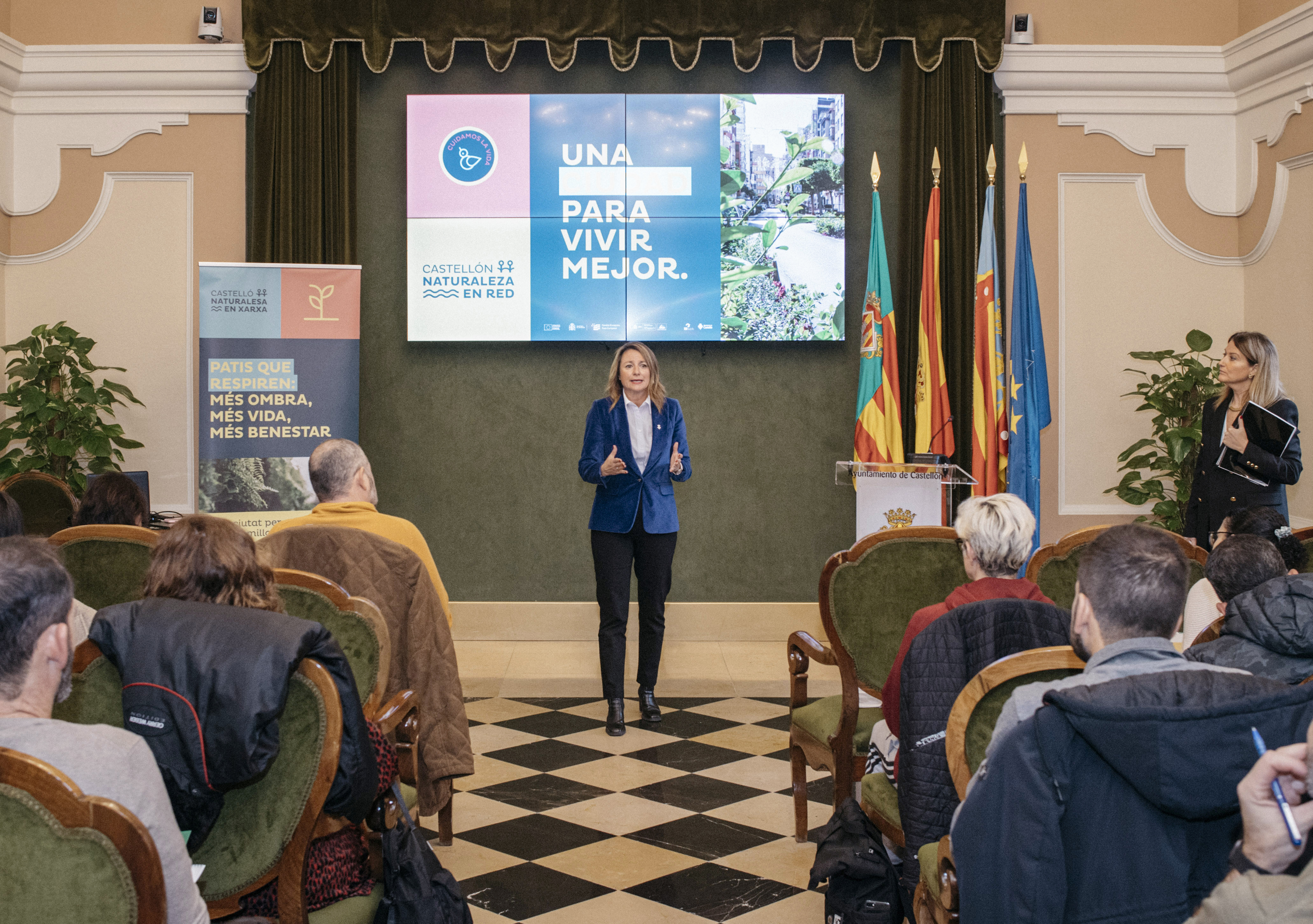 Carrasco activa amb els col·legis de Castelló el procés de participació ciutadana que posarà en marxa els nous oasis climàtics
