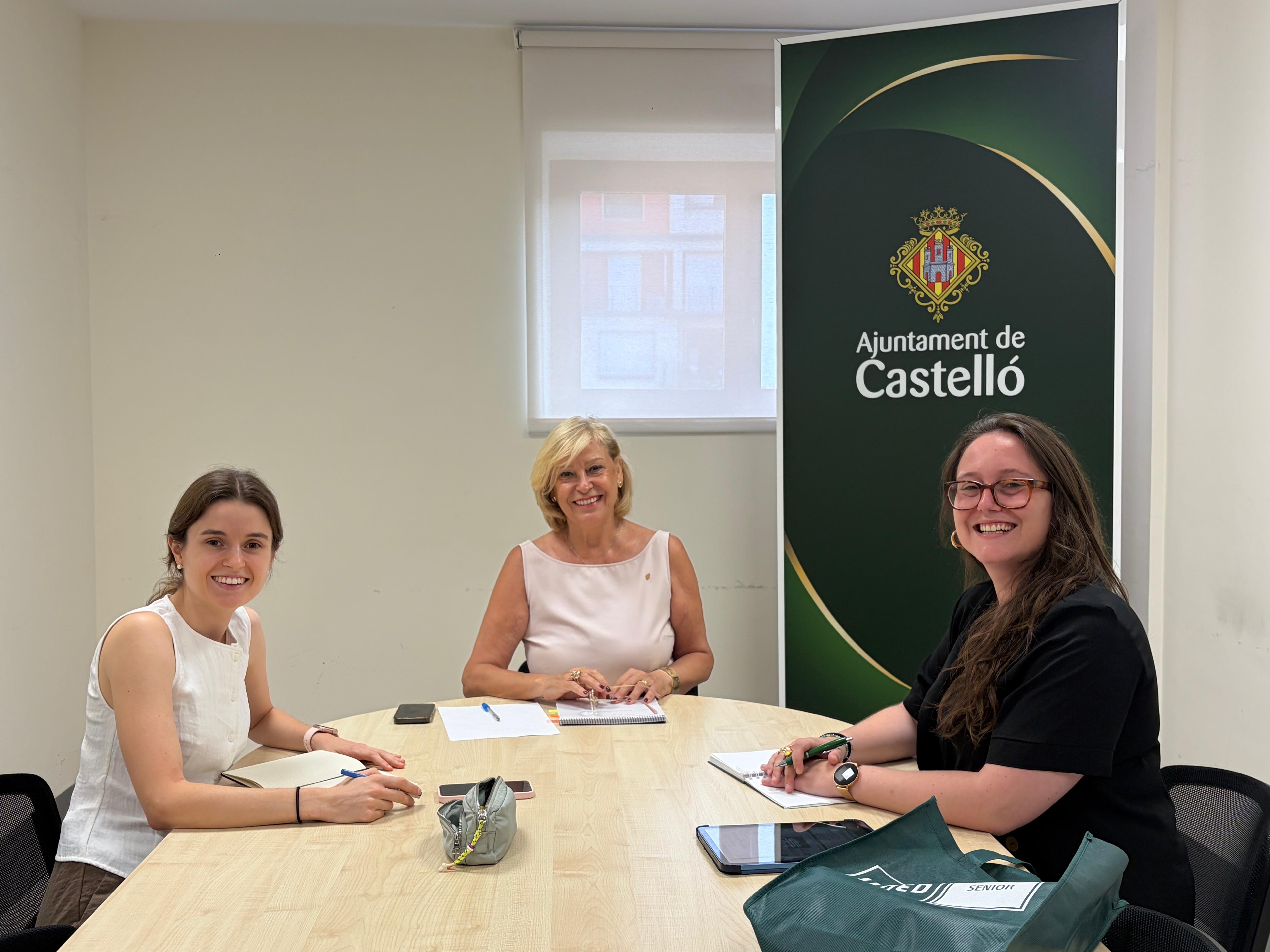 El Centre Sènior de Vida Activa i Saludable acollirà des de setembre la nova programació de l'Aula UNED Sènior