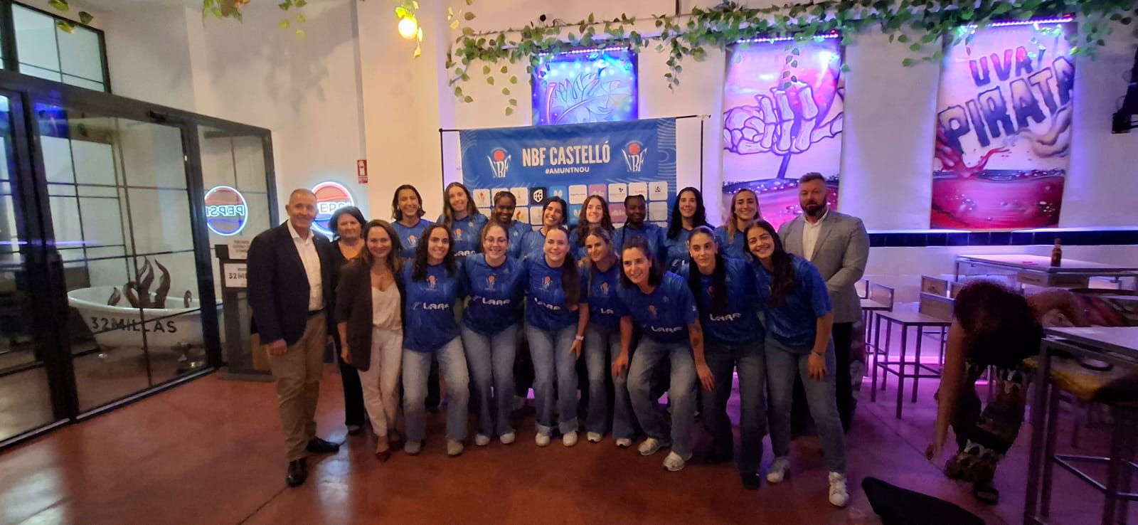 L'Ajuntament de Castelló fa costat al Nou Bàsquet Femení en la presentació de temporada del seu primer equip FUSTECMA NBF Castelló