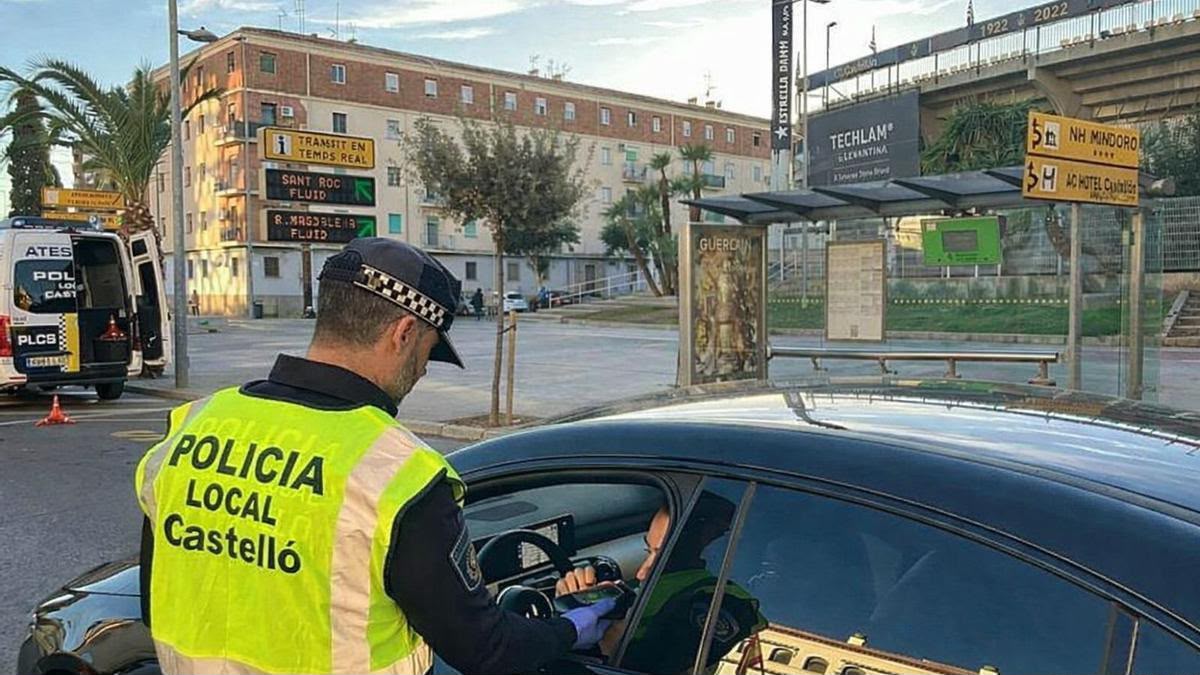 La Policia Local de Castelló posa en marxa una campanya especial contra l’alcohol i les drogues al volant coincidint amb la tornada a la ciutat