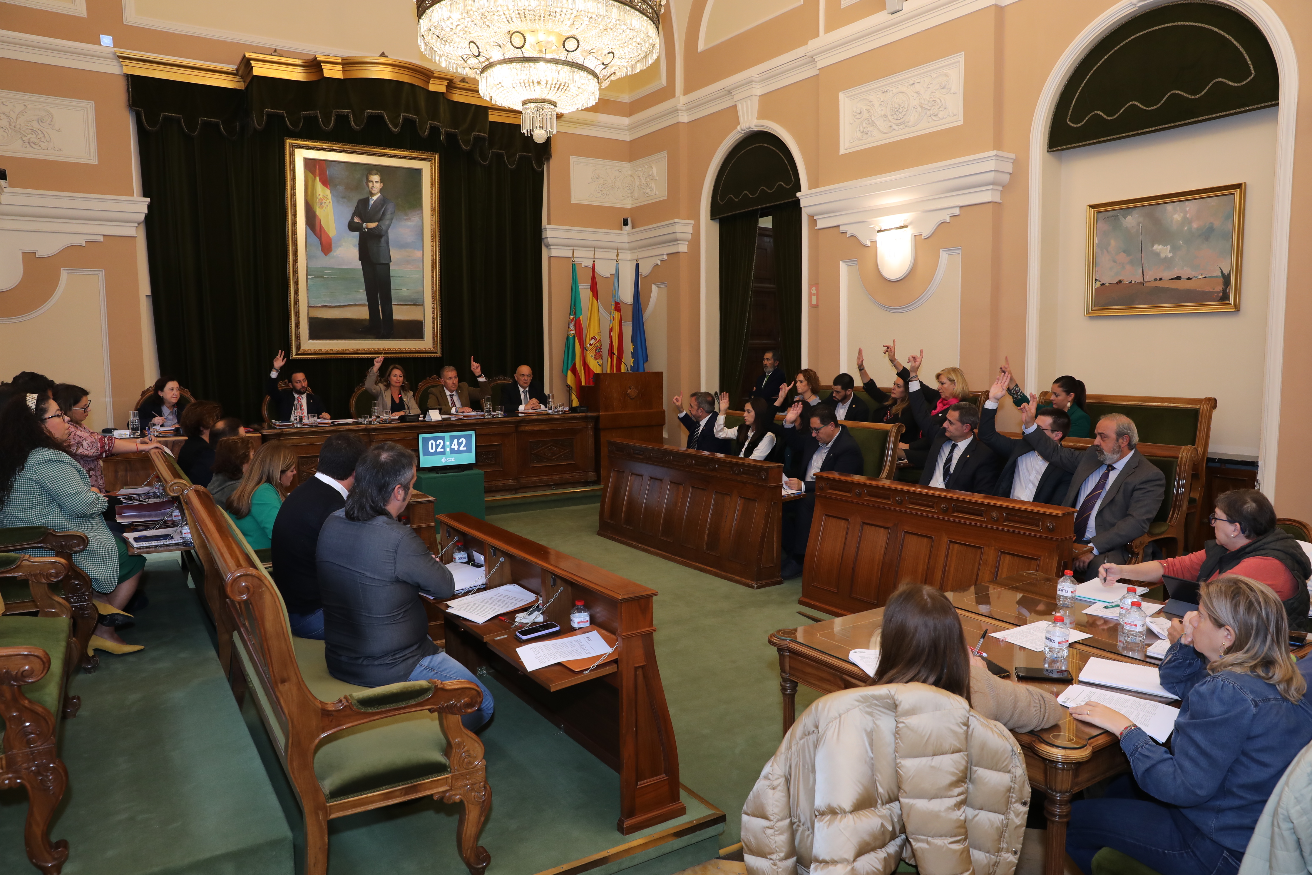 El Ple aprova l'inici del procediment per a retornar-li el topònim bilingüe a Castelló