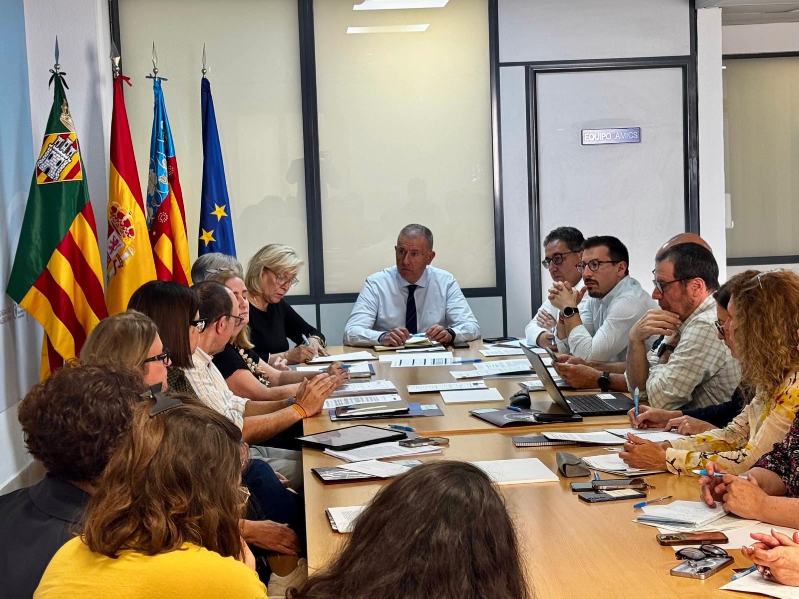 L'Ajuntament centralitza en la regidoria d'Interculturalitat la tramitació dels certificats vinculats al nou procés de regularització d'immigrants