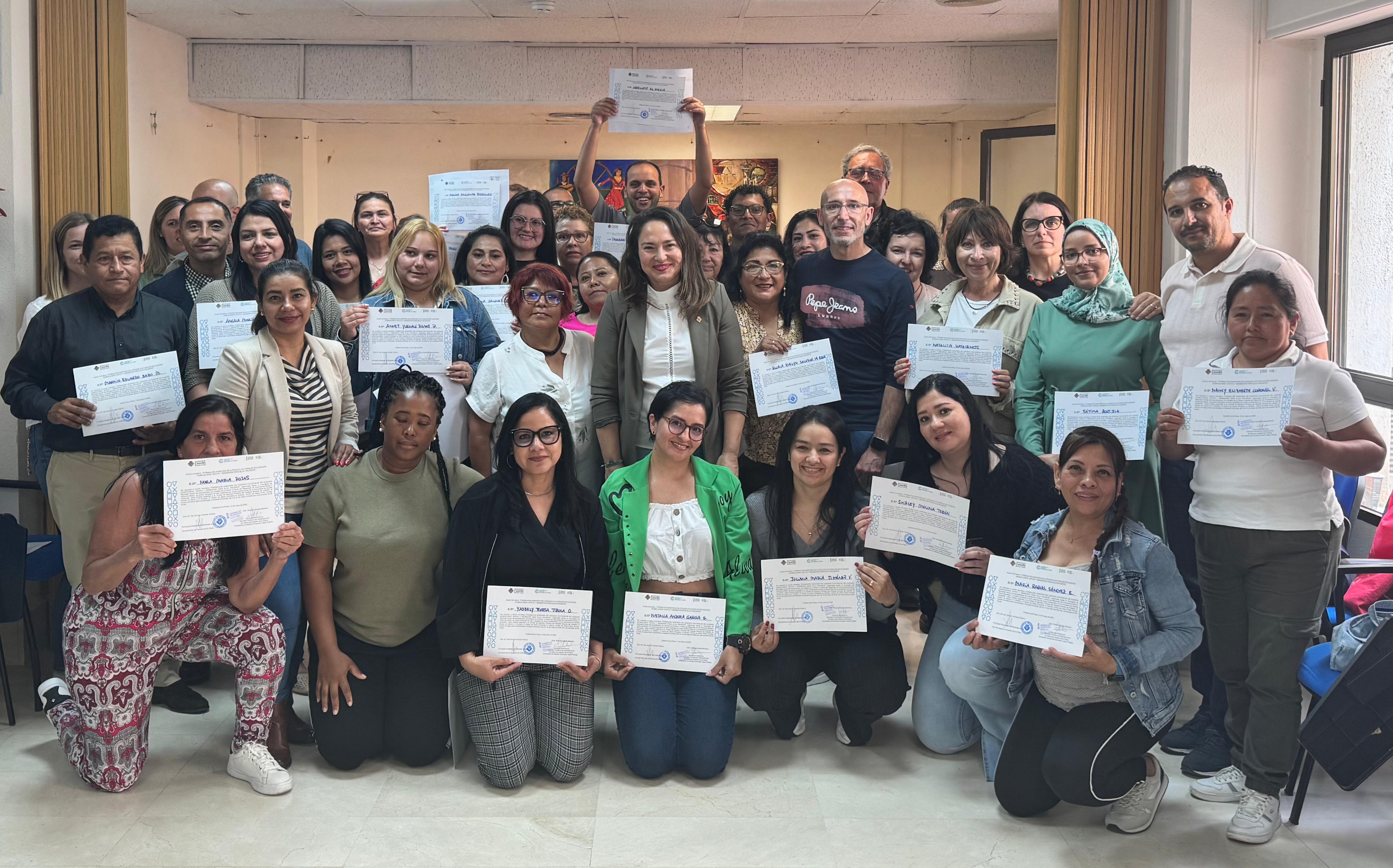 Castelló avanza en la profesionalización de los cuidados con formación a personas cuidadoras
