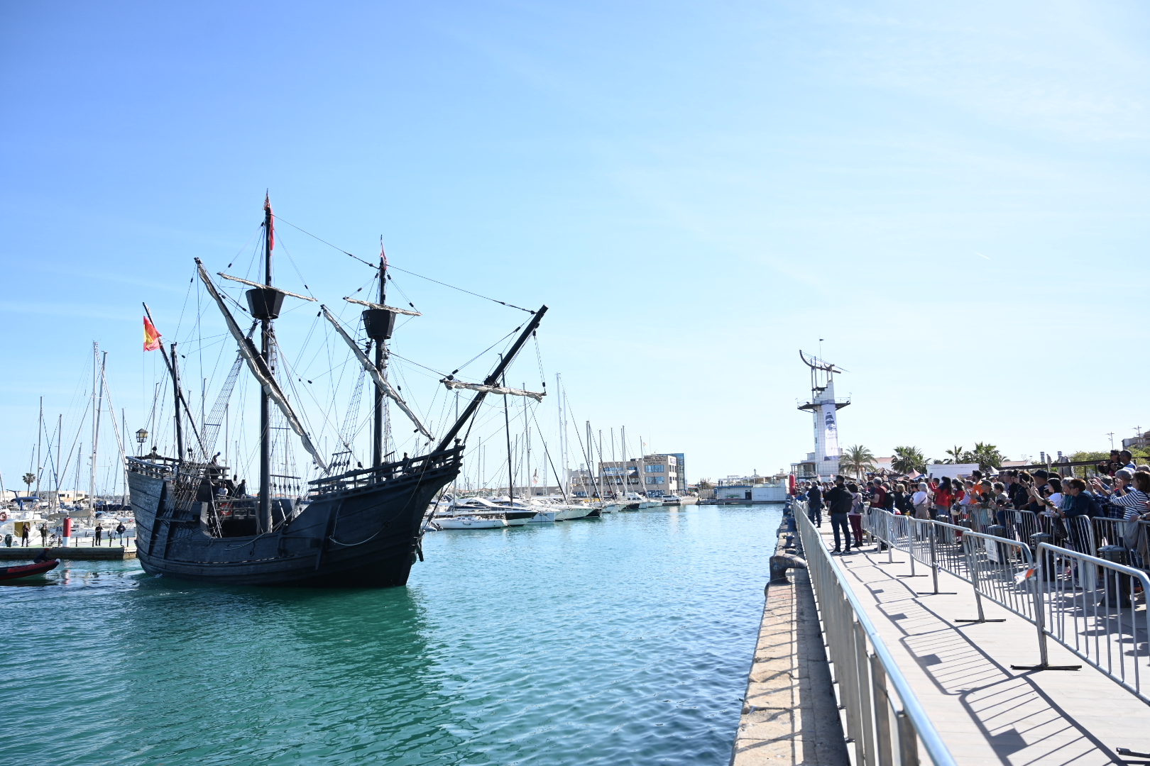 Castelló rep a les embarcacions participants en la VI edició d‘Escala’