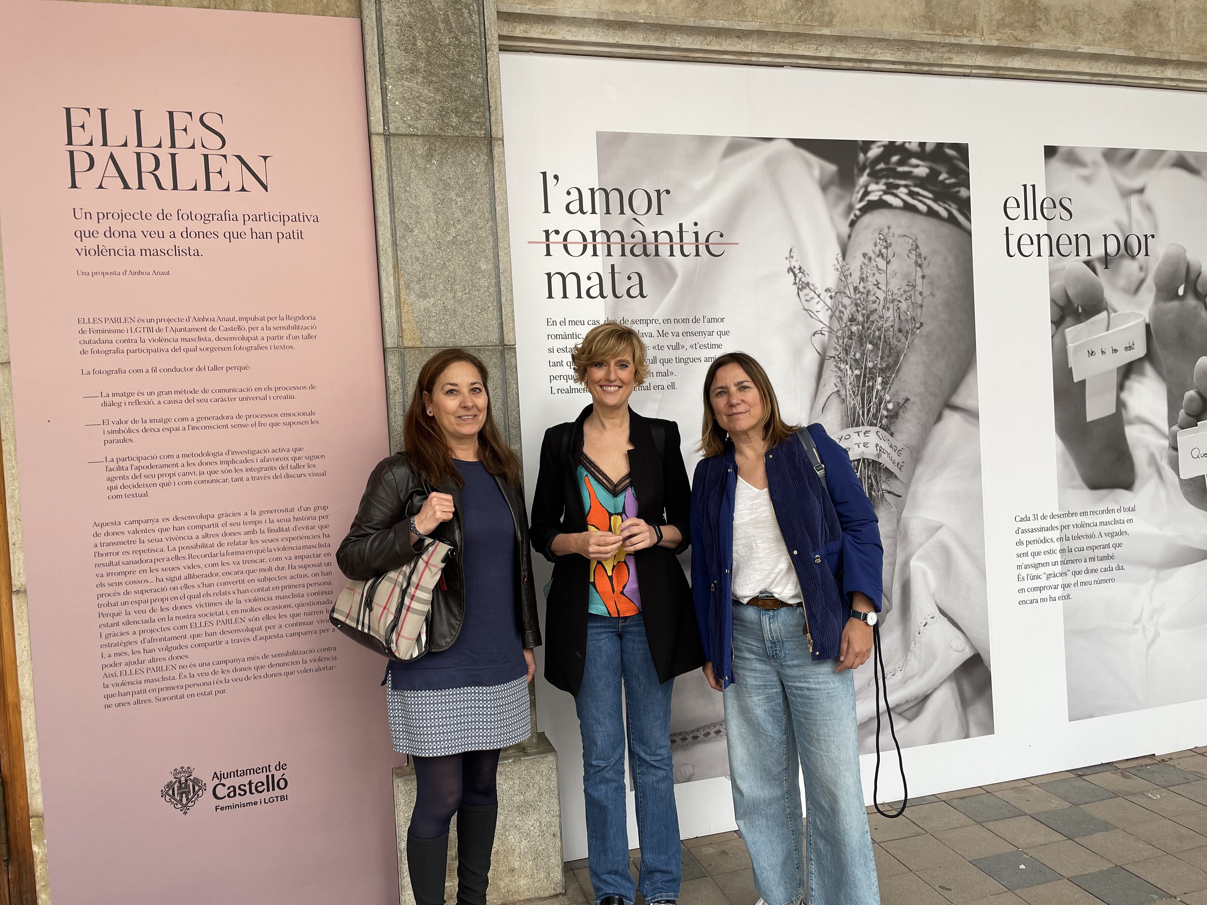La Regidoria presenta a la Façana del Mercat i Hort dels Corders fotografies realitzades per 15 dones que narren en primera persona la seua experiència com a part del procés de canvi i empoderament