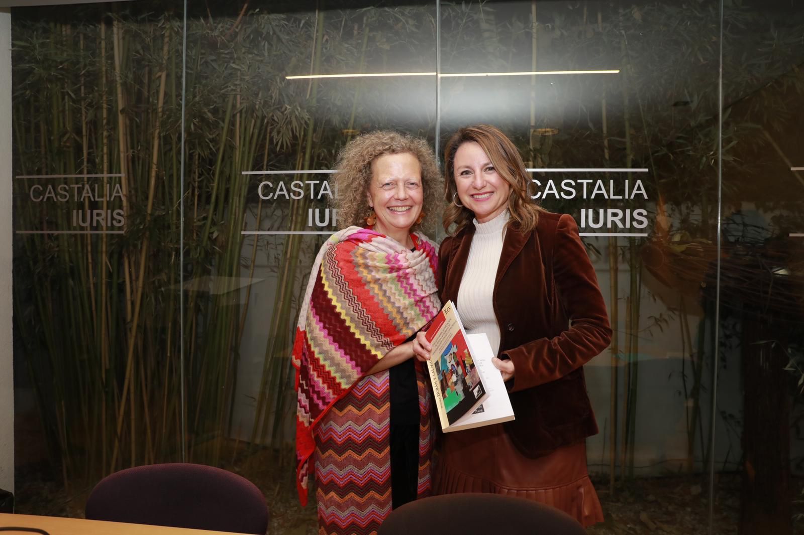 La Alcaldesa de Castellón participa en la presentación del nuevo libro de la catedrática de Paloma Durán