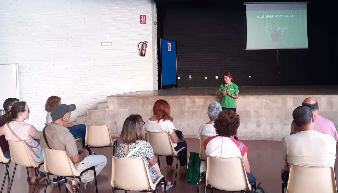 L’Ajuntament de Castelló promou l'agricultura sostenible a través de nous tallers d'ús del compostatge