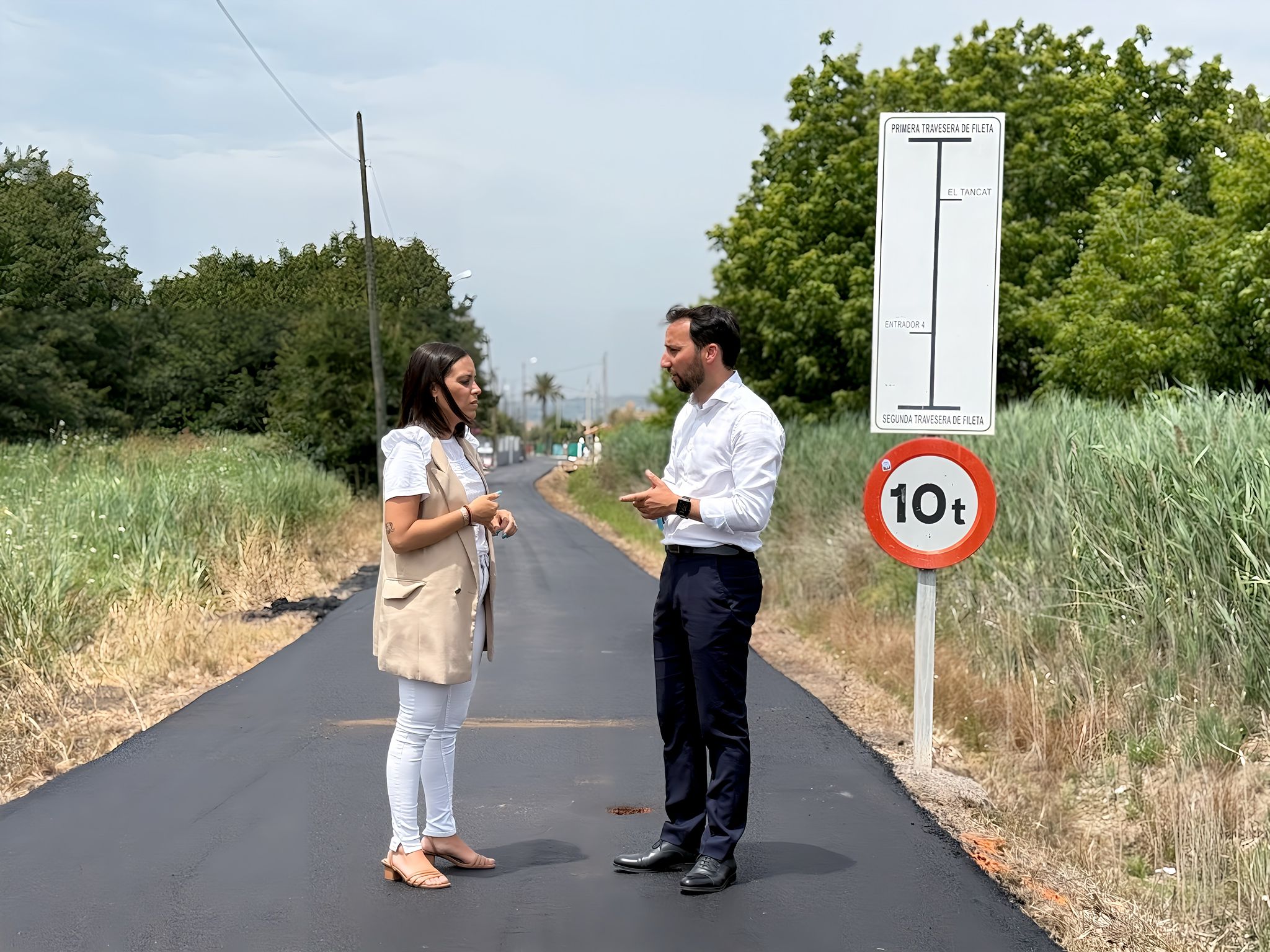 La regidoria de Serveis Públics inverteix 127.000 euros en l'asfaltat del Pont de la Gallenca en la Marjalería