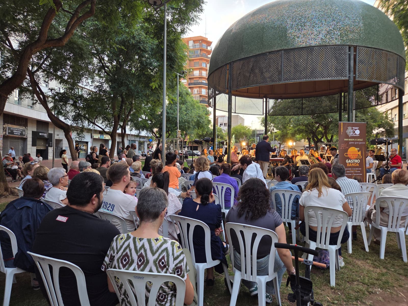 La primera jornada de “Gastrobanda” homenatja els clàssics del cinema