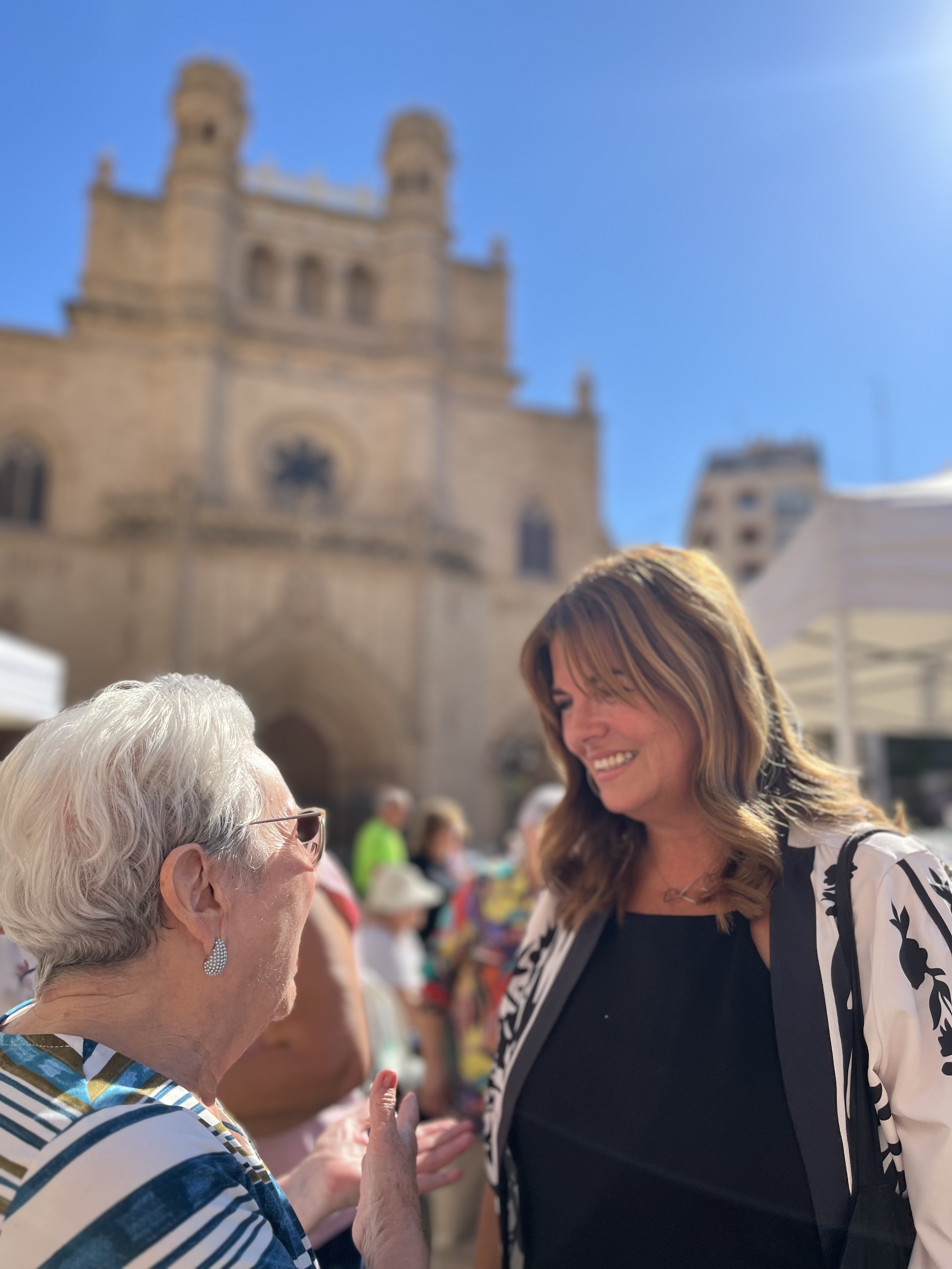 El PSPV reclama un protocol durant les onades de calor per a protegir les persones majors que viuen soles