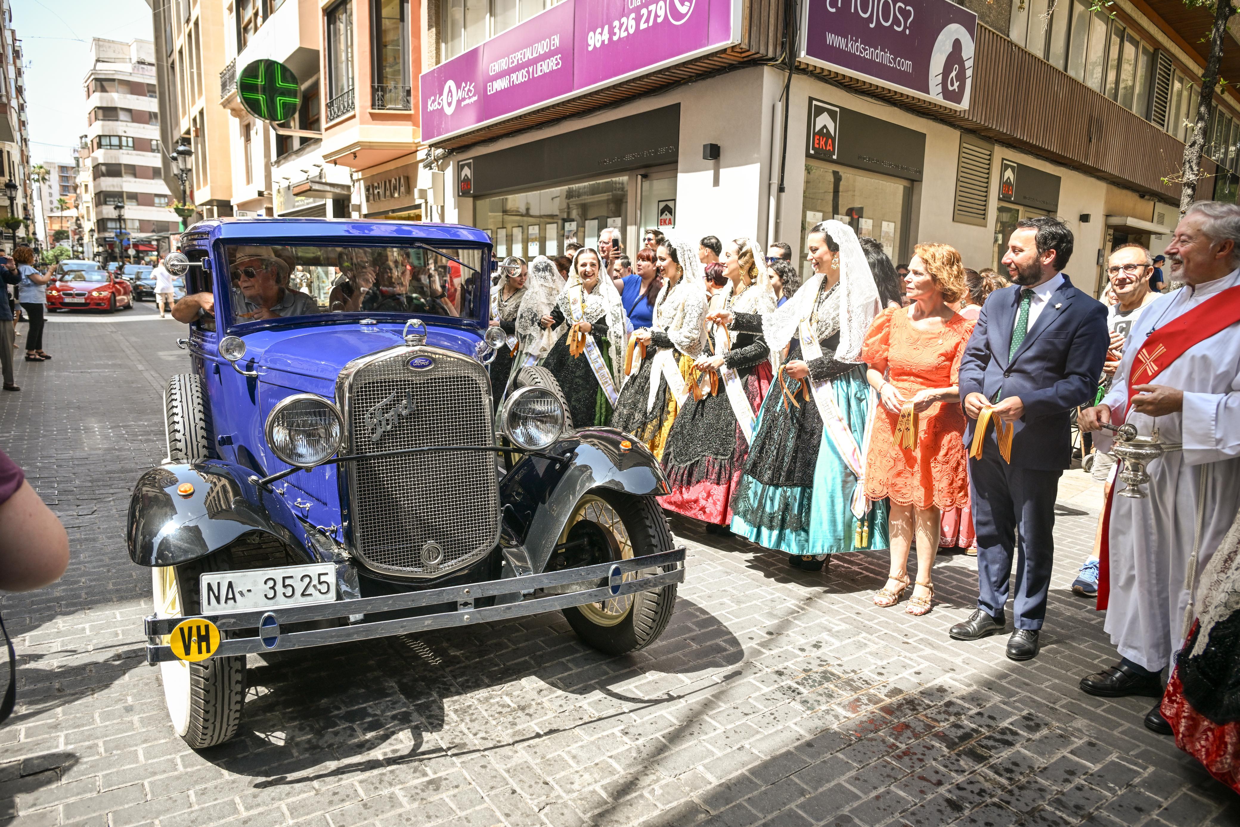 Castelló honra el seu patró Sant Cristòfol amb la tradicional missa i la benedicció de vehicles