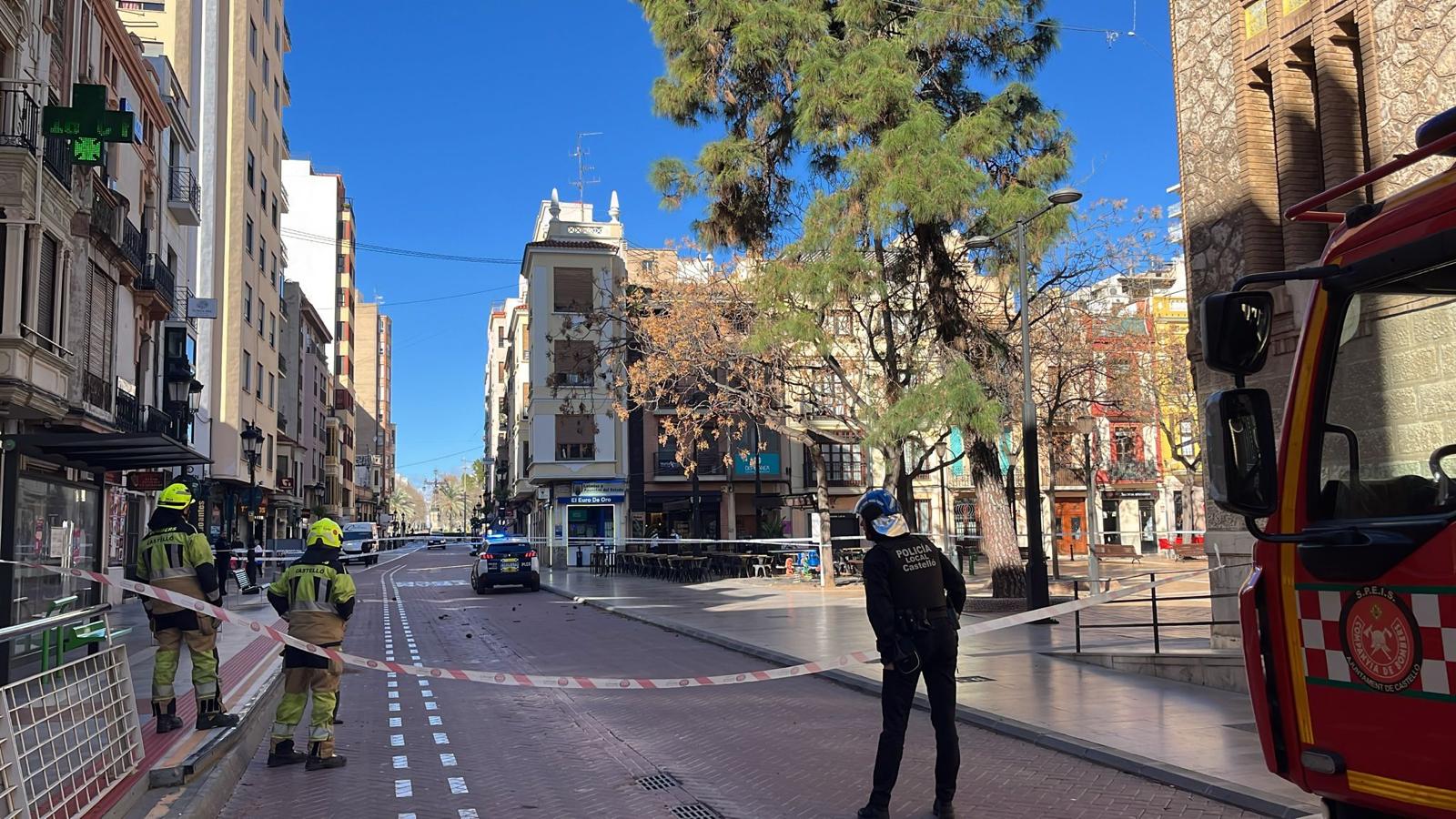 La Policia Local, els Bombers i les Brigades Municipals continuen treballant per a la volta a la normalitat