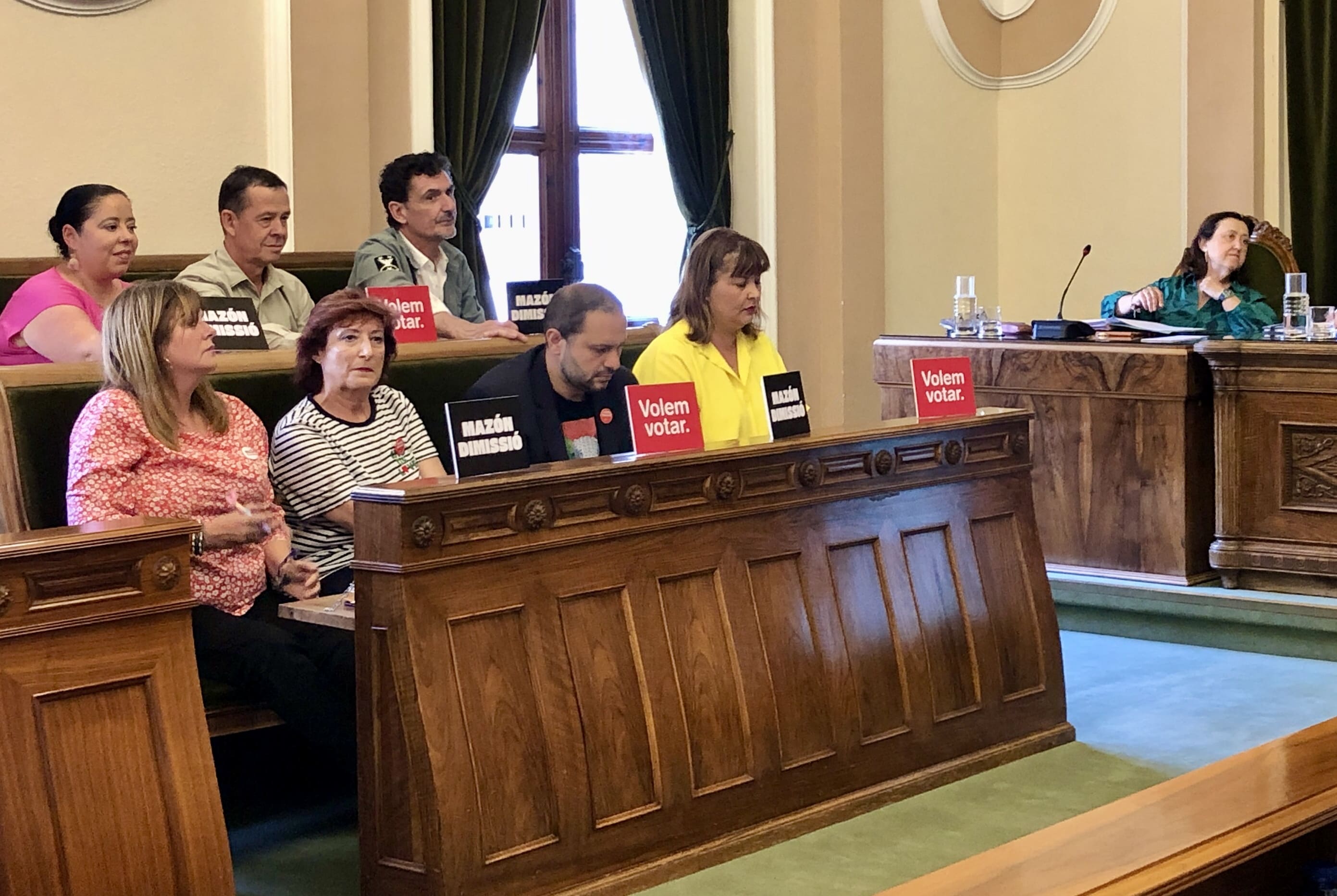 Begoña Carrasco ha estat dos anys callada davant Mazón i sense capacitat per a reivindicar inversions