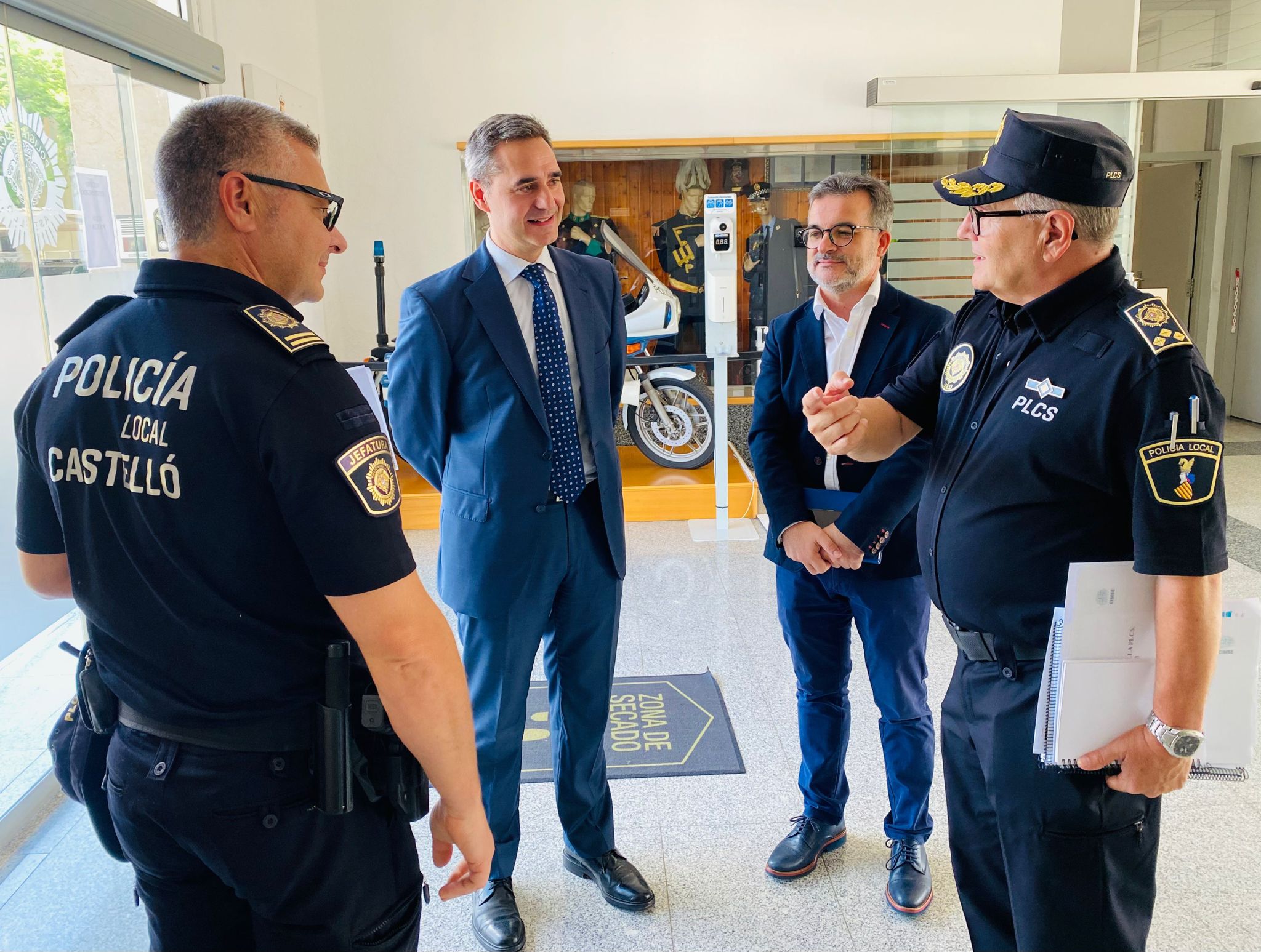 És urgent solucionar els problemes enquistats de la nostra Policia Local i Bombers, amb plantilles ara sota mínims, perquè els castellonencs tinguen la seguretat que mereixen”