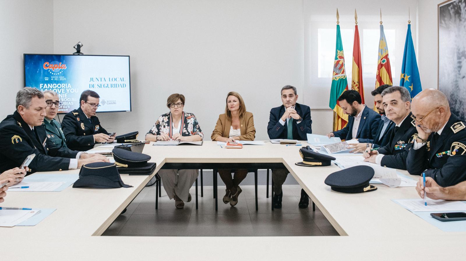 Carrasco comparte con los portavoces de los grupos políticos el nuevo Protocolo frente al Riesgo de Inundaciones en Centros Docentes