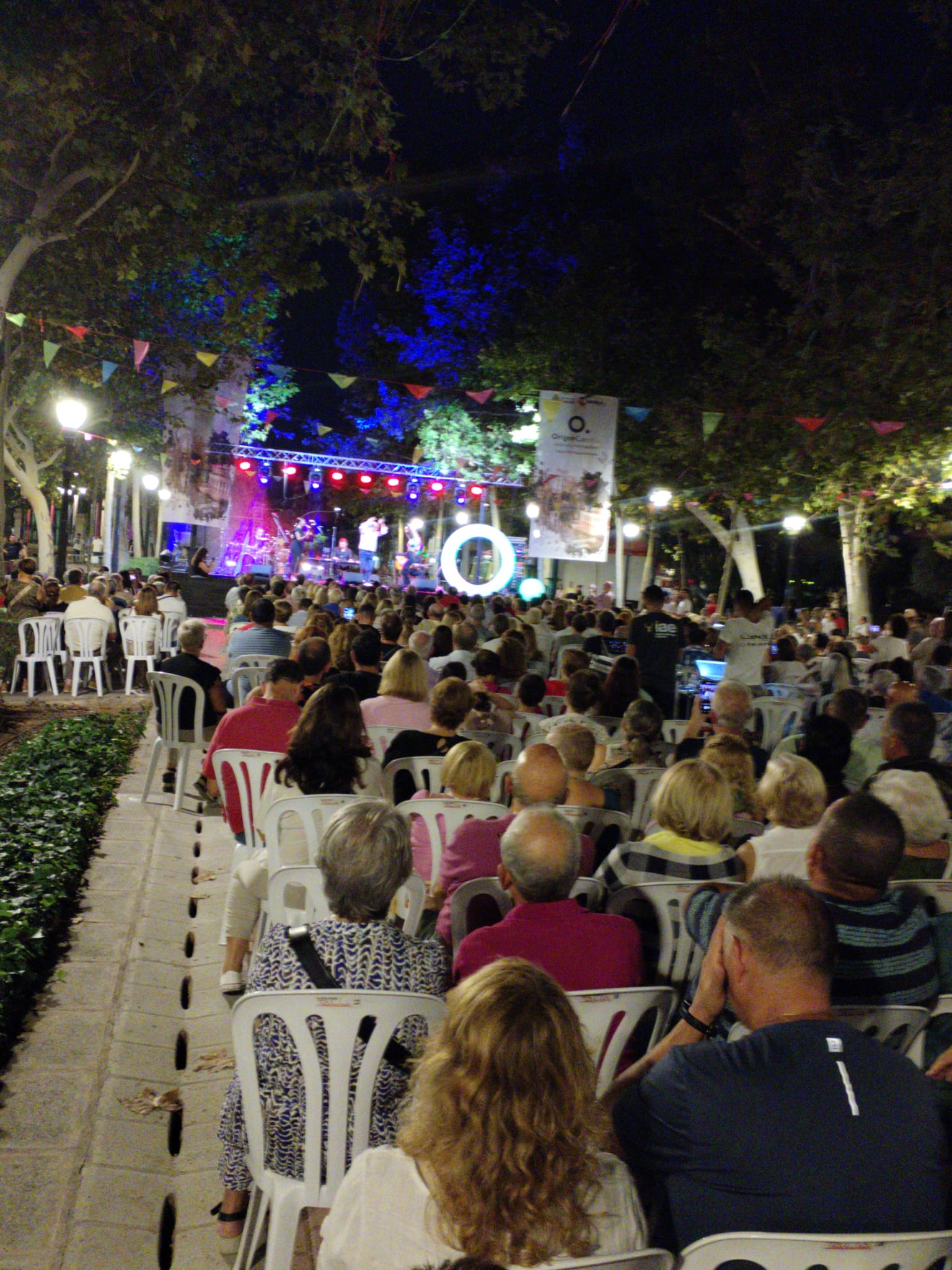 La cantant Inma Vilchez, enlluerna a Castelló en l'obertura del festival Origen
