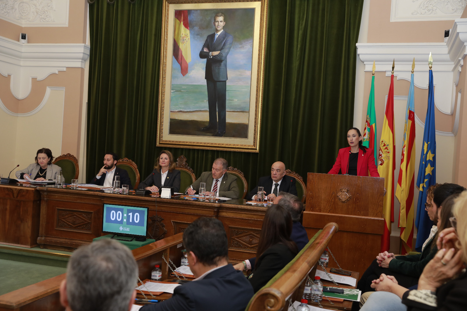 L'Ajuntament reprova a la ex alcaldessa socialista i senadora Amparo Marco per l'ús electoralista de l'escultura del “Pregoner” de 130.000 euros