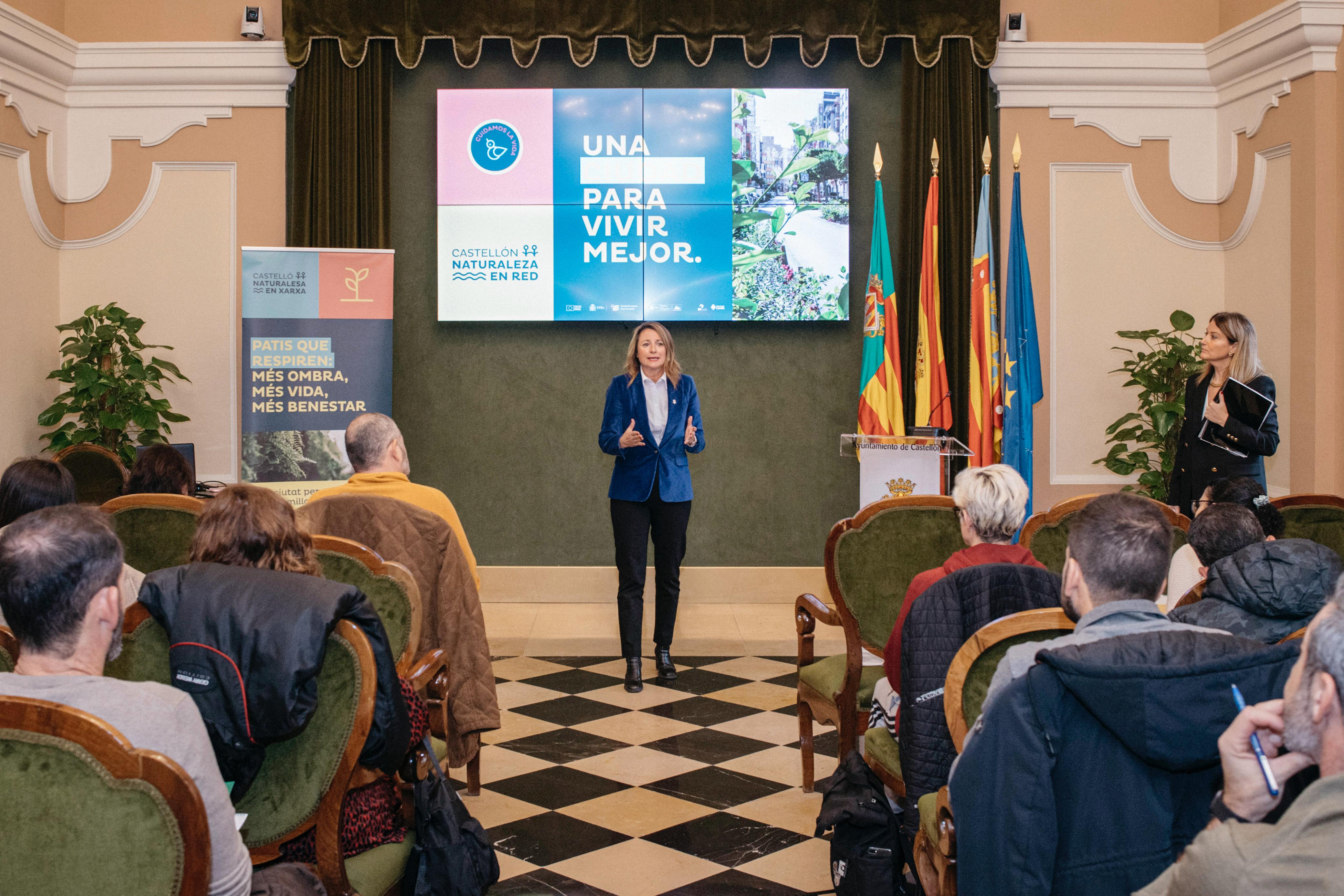 Els 18 col·legis beneficiaris de renaturalització als seus patis accepten formalment el projecte de l'equip de govern que avança en la calendarización de noves accions
