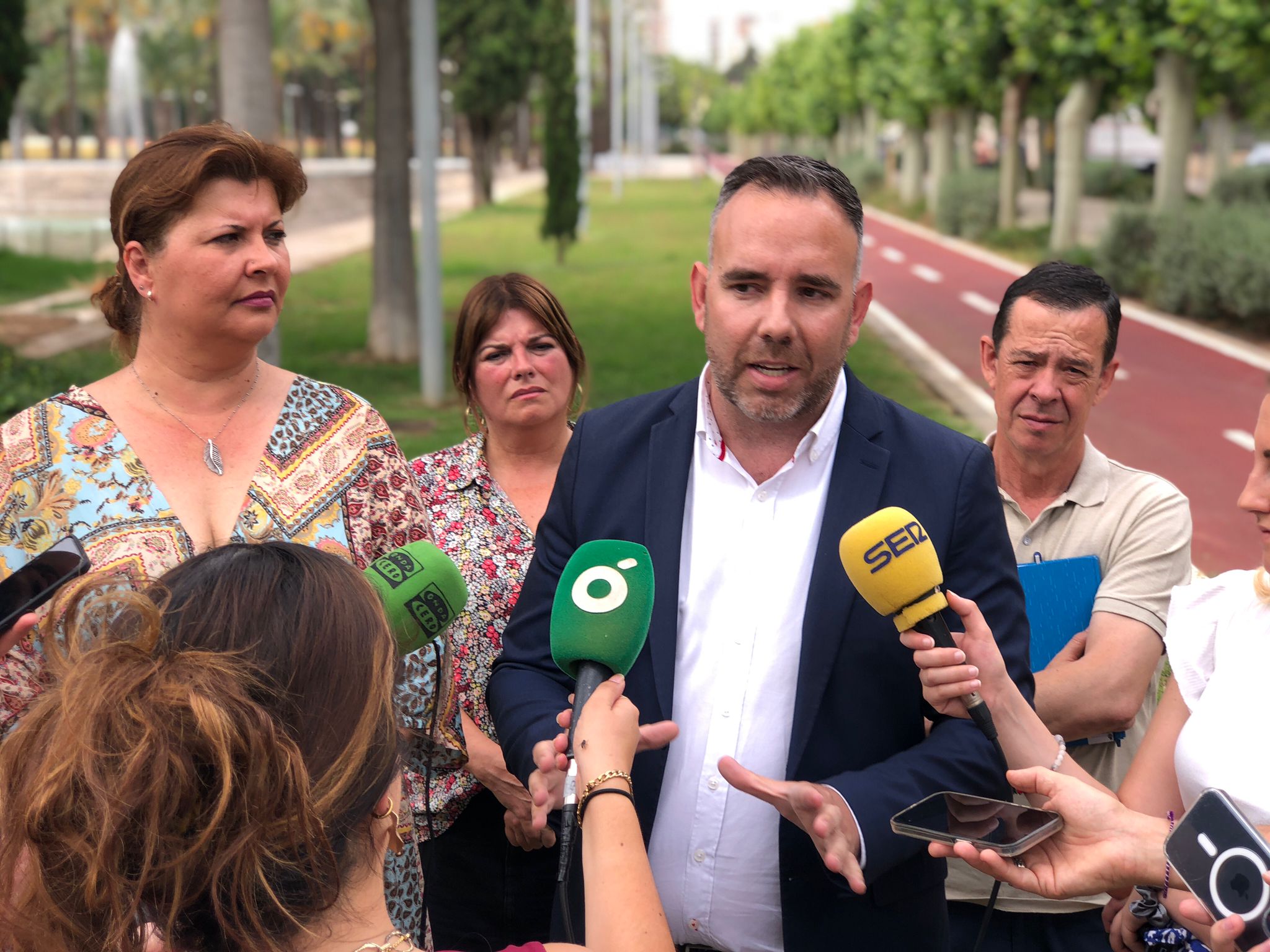 El PSPV defineix els dos anys de govern de Begoña Carrasco com “una agència d'espectacles i saraus”