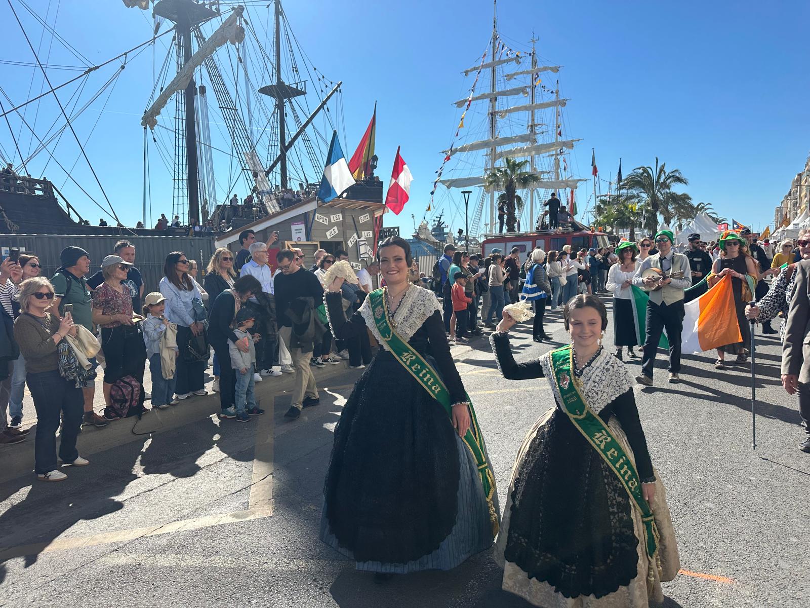 Les reines de les festes de Castelló participen en el festival ‘Escale à Sète’ i la Gaiata ix per primera vegada fora d'Espanya