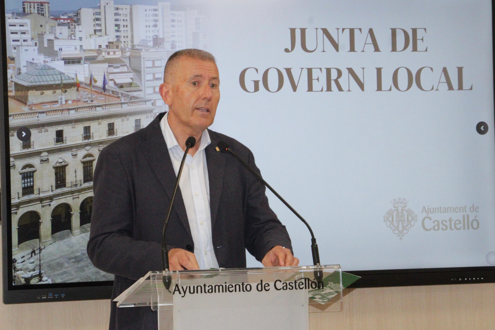 La Junta de Gobierno Local aprueba la puesta en servicio de la obra de la Ribera del Riu Sec con la pasarela ciclopeatonal