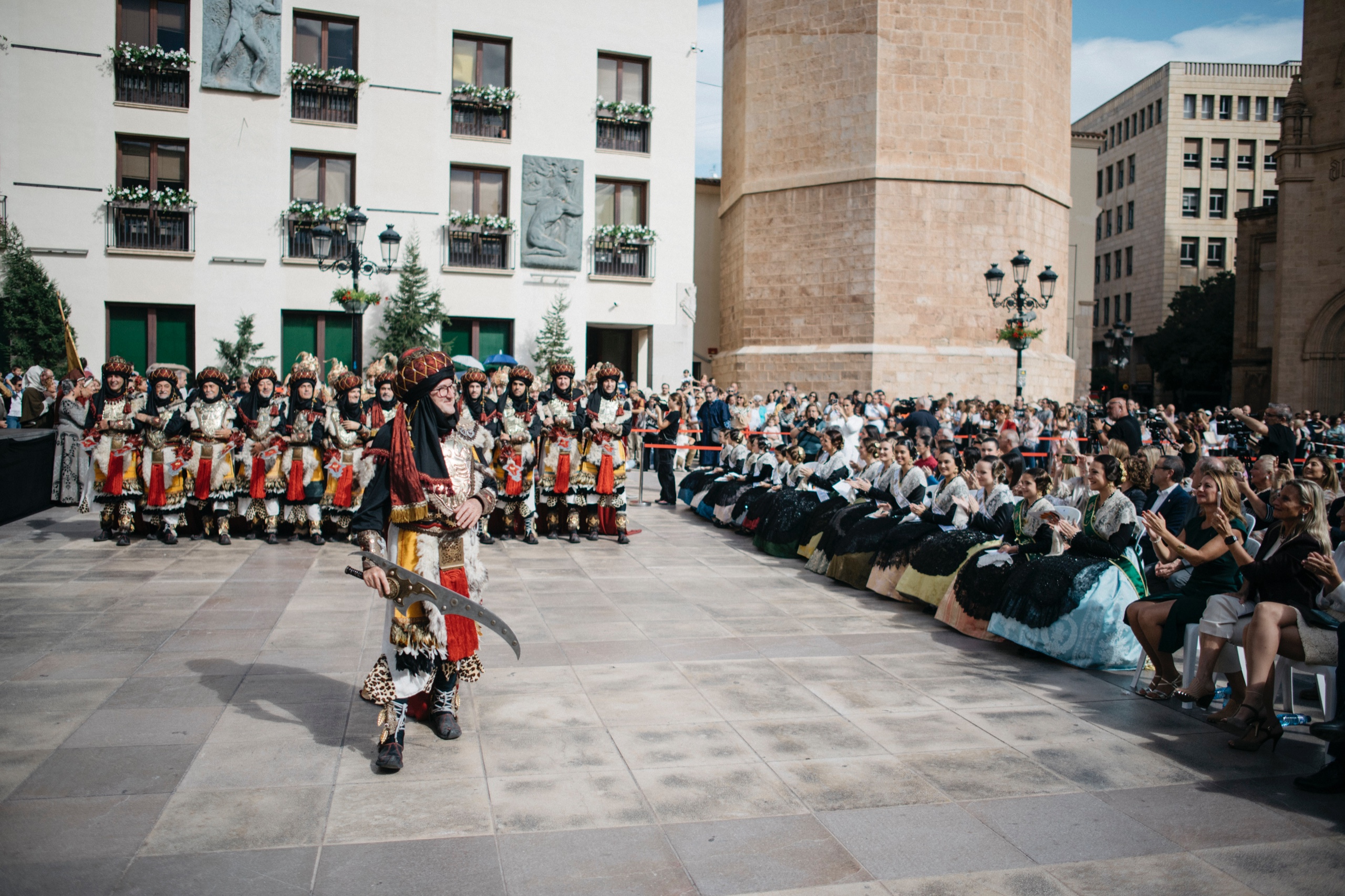 Castelló celebrarà el 9 d’Octubre amb la Desfilada de les tres Cultures, música i danses tradicionals