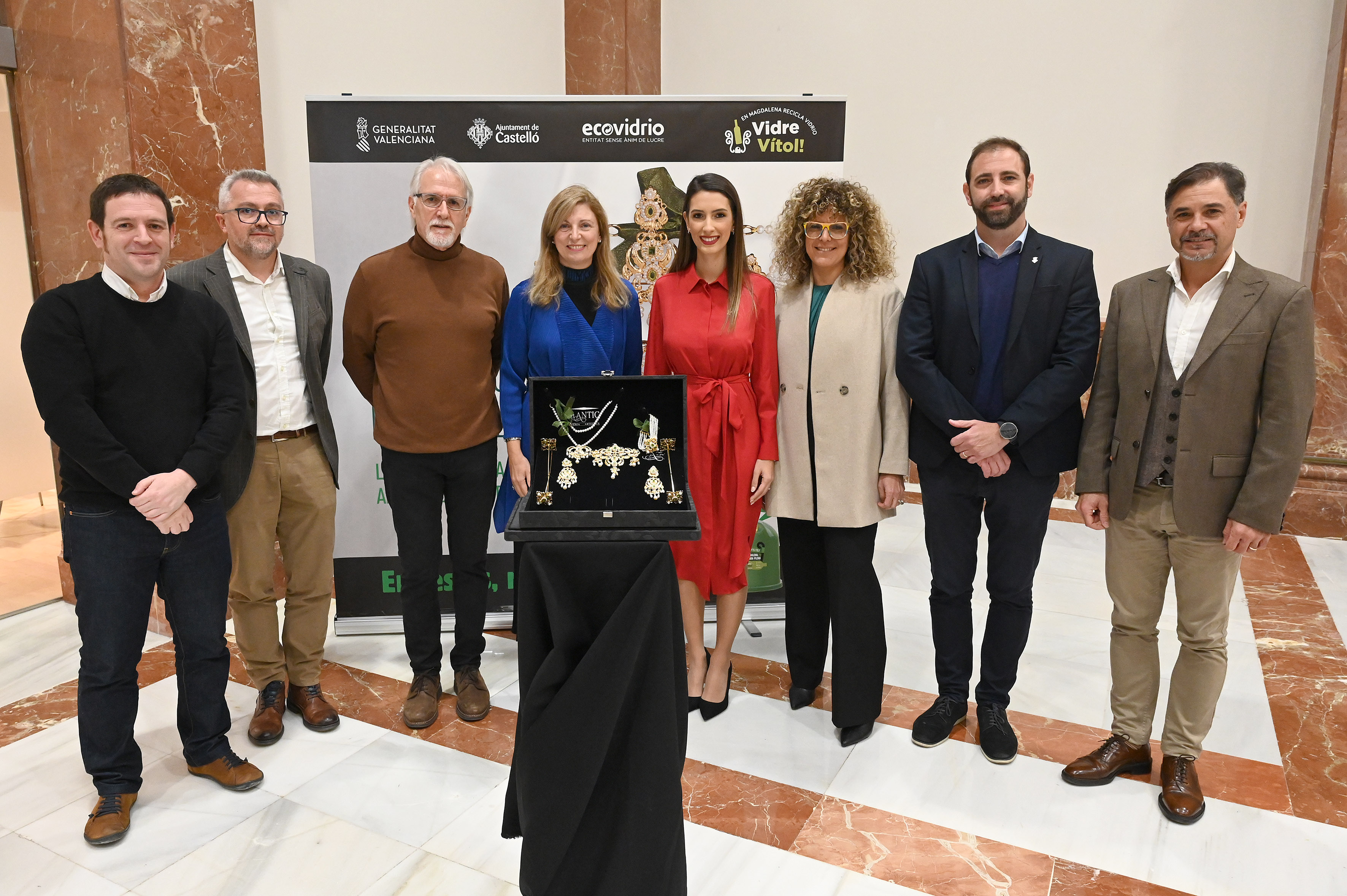 L'Ajuntament de la ciutat cedirà, cada any, aquesta joia a la reina de les festes de la Magdalena perquè la llueixi durant el seu regnat. En 2023, Selene Tarín l_u_2019estrenarà durant la Romeria dels Canyes