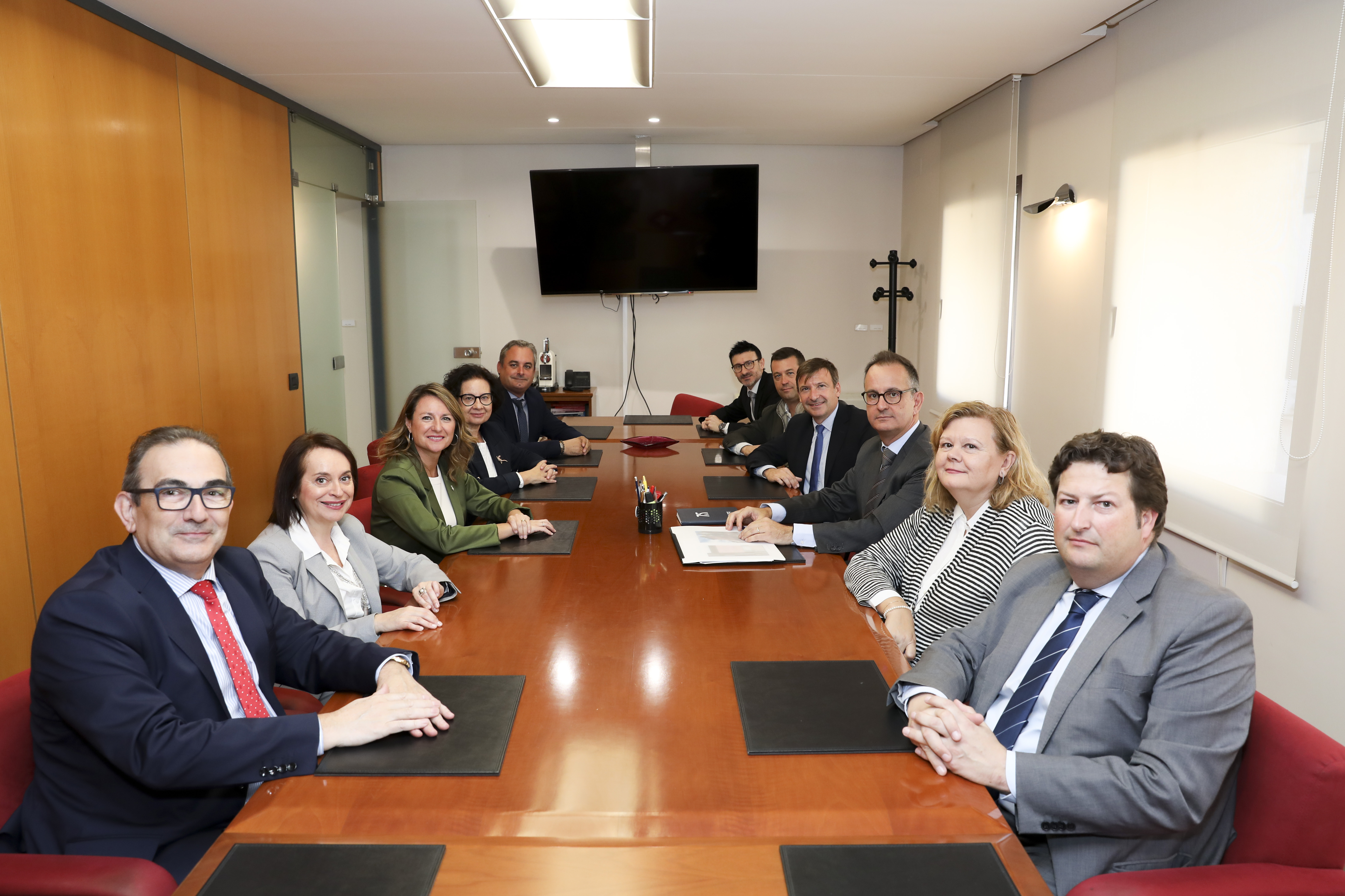 Carrasco: “Comptem amb el Col•legi d'Advocats de Castelló per a obrir com més prompte millor l'Oficina Antiokupes i el servei d'assessorament jurídic per a majors”