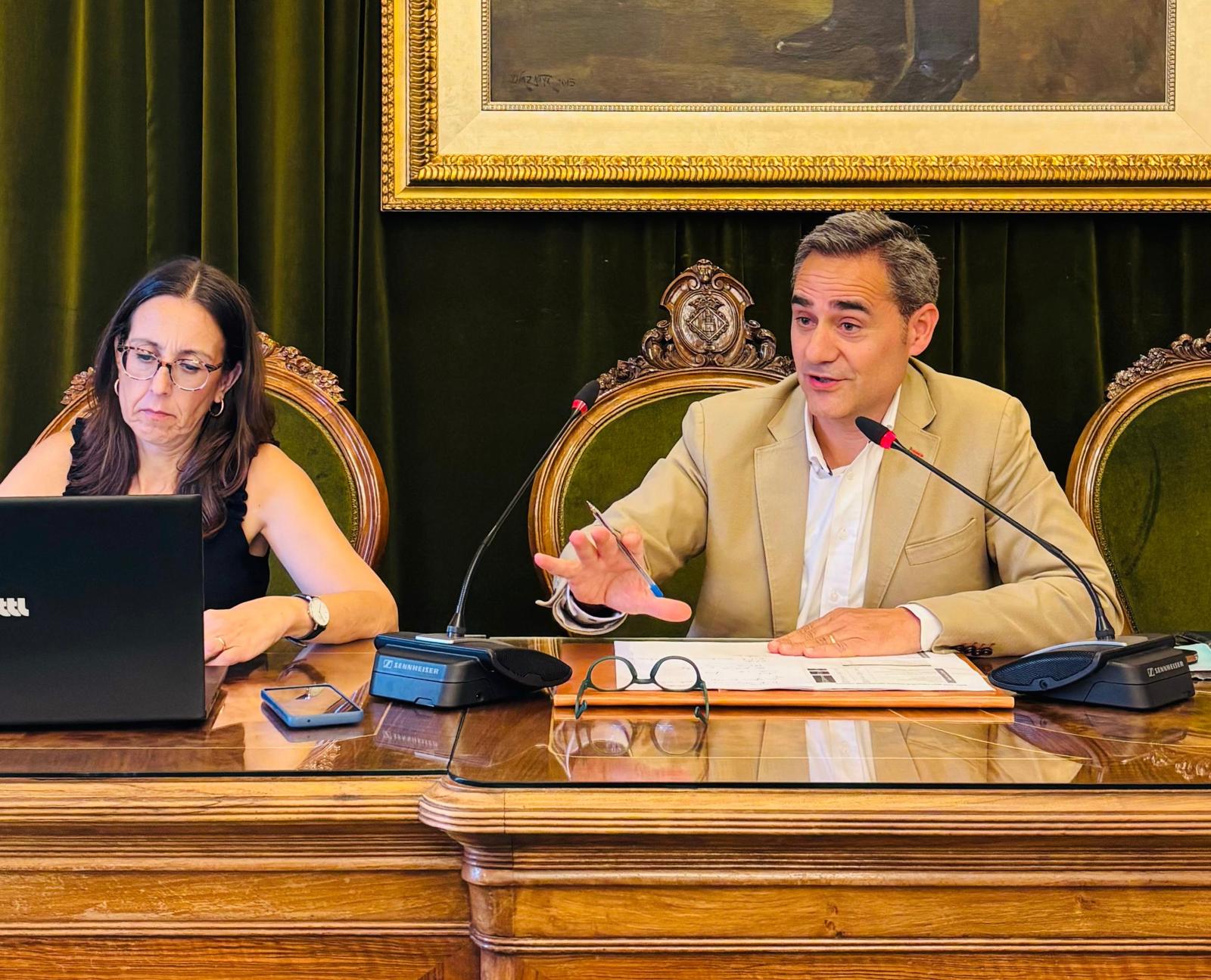 Ortolá posa en valor la labor de la nova Unitat de Barris en el Consell Local de Seguretat