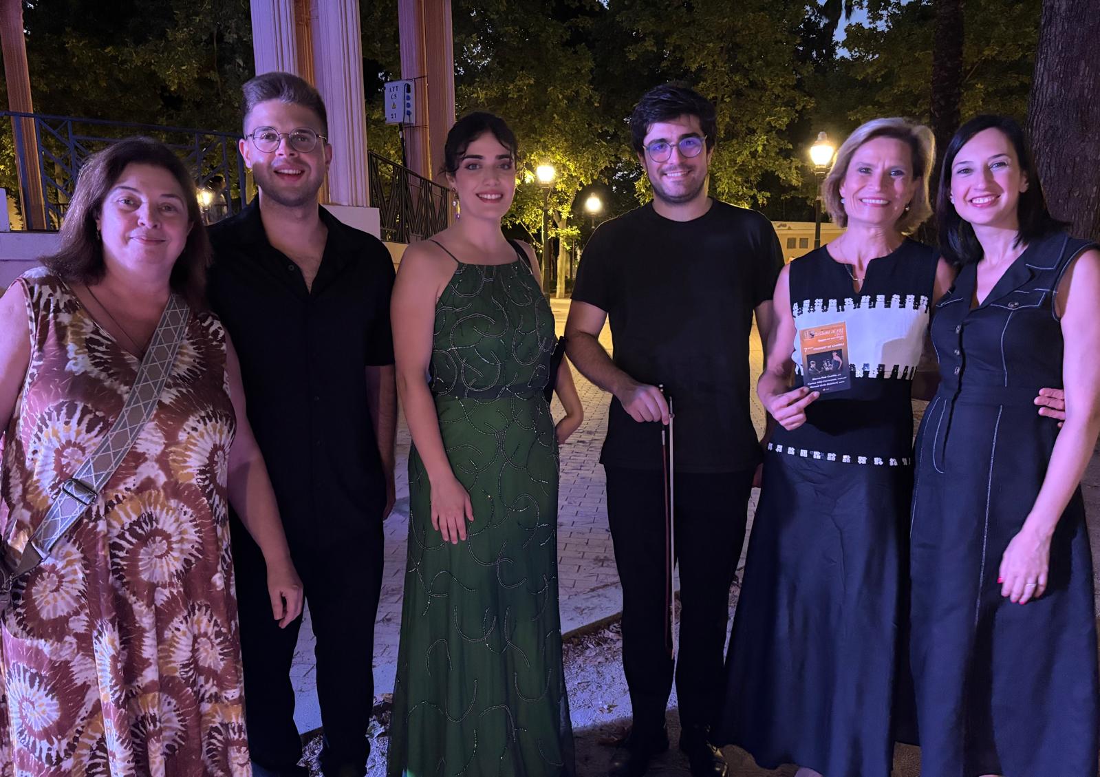 El ciclo “Dilluns al ras” arranca con gran expectación en el Parque Ribalta