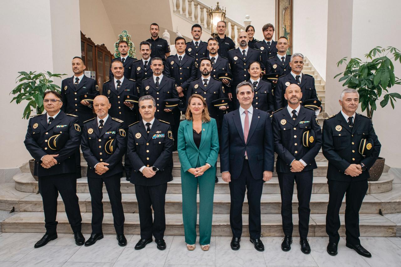 Castelló celebra la presa de possessió de 14 oficials que reforcen la Policia Local i consoliden la seua estructura de comandament