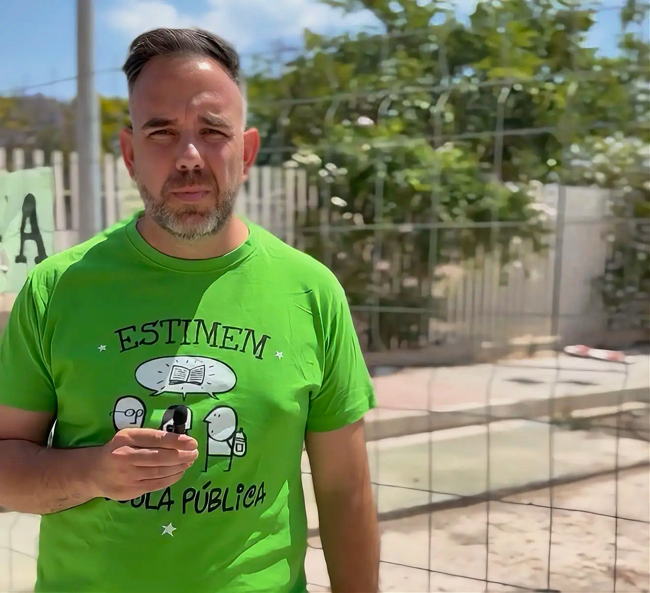 Simó es compromet a climatitzar tots els centres educatius de Castelló davant la “desídia” del Consell