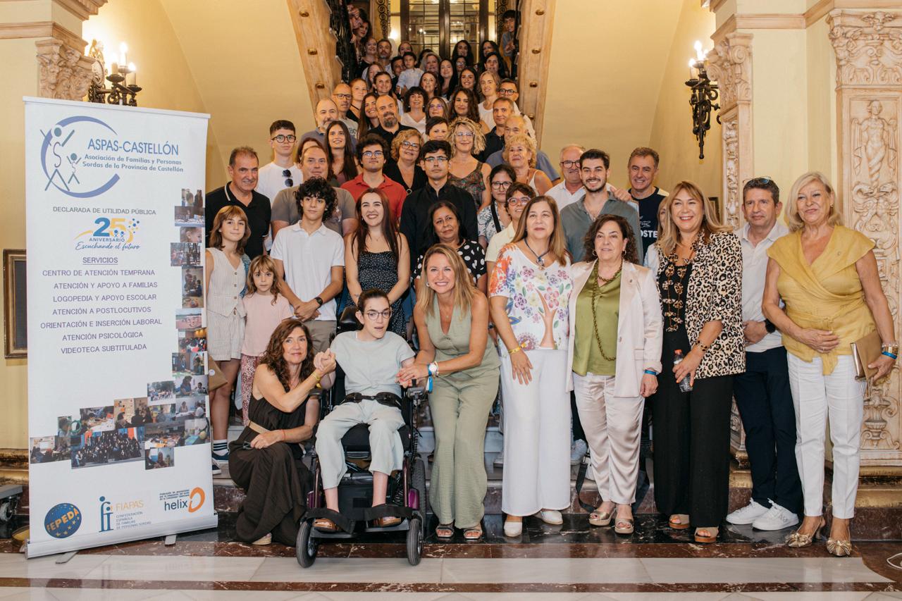 Carrasco reconeix la labor d'ASPAS Castelló en el seu 25 aniversari