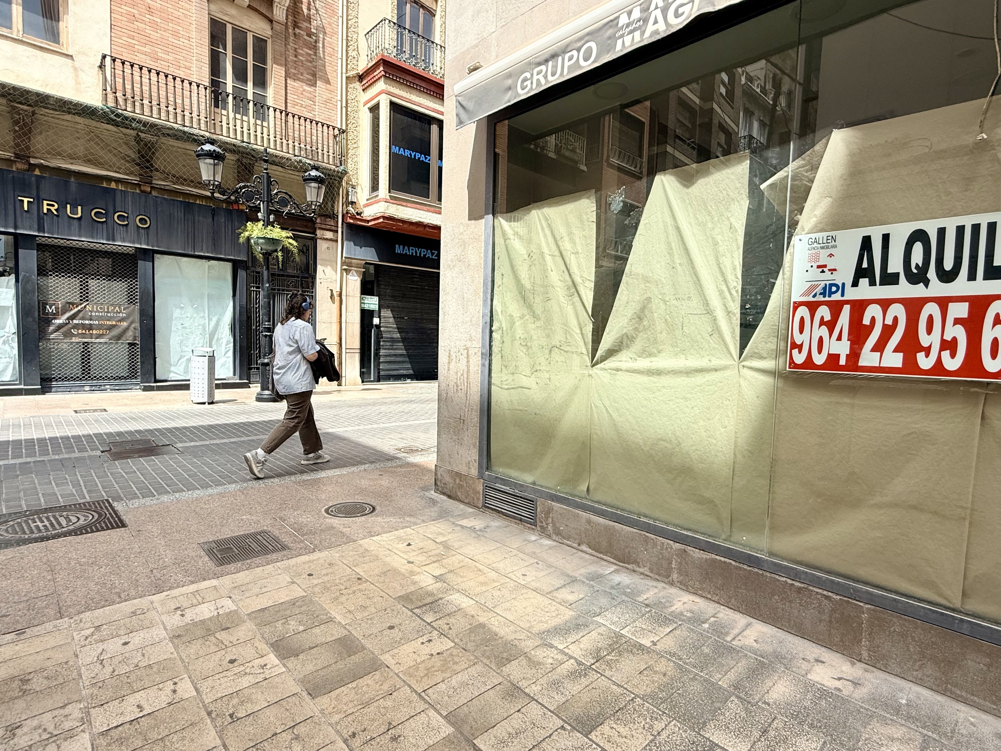 El PSPV proposa un pla d'ajudes al comerç local davant l'abandó de Begoña Carrasco